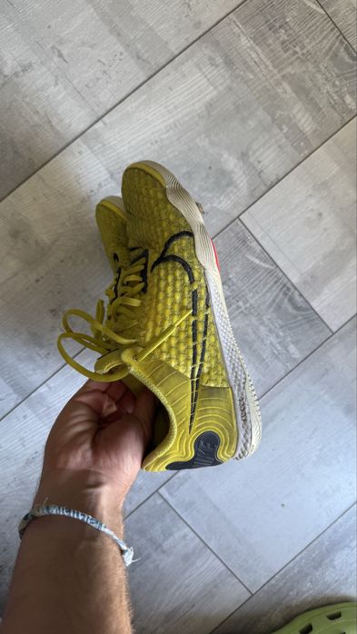 Футзал обувки Nike