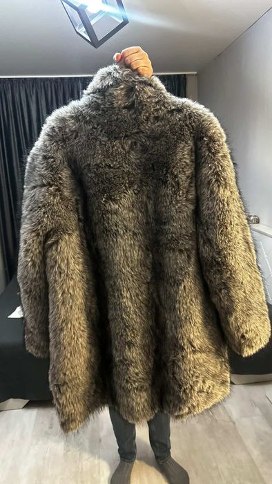 Шуба в отличном состояние