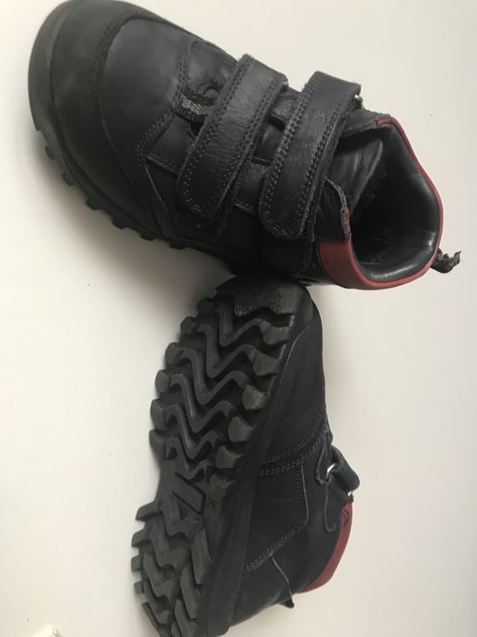 Детские ботинки