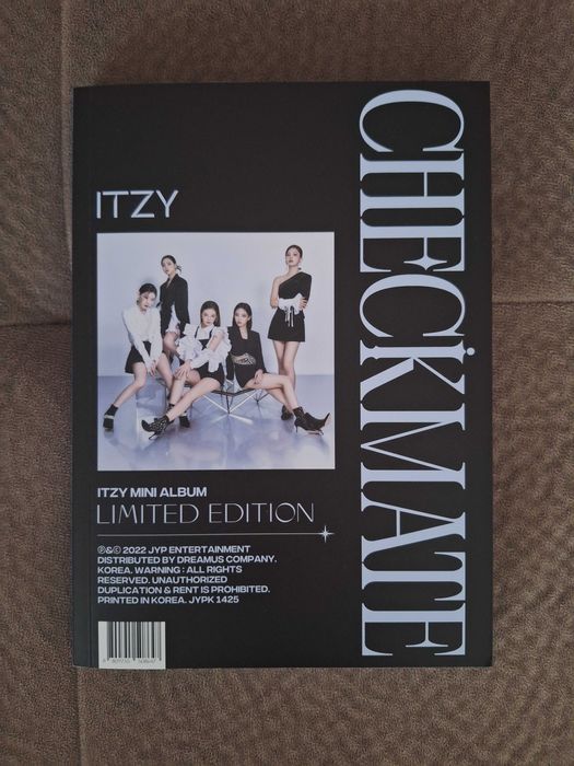 ITZY - CHECKMATE [Limited Edition] албум
