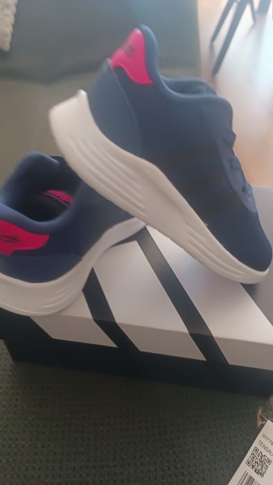 Нови маратонки 23 номер