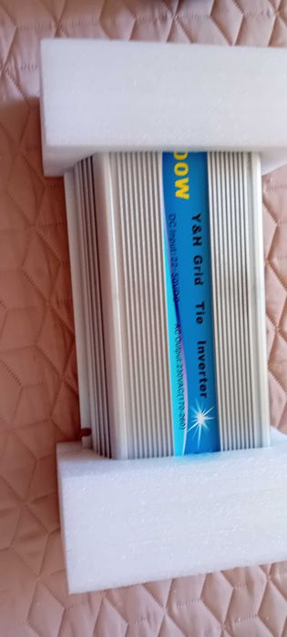 Инвертор за соларен панел 1400w