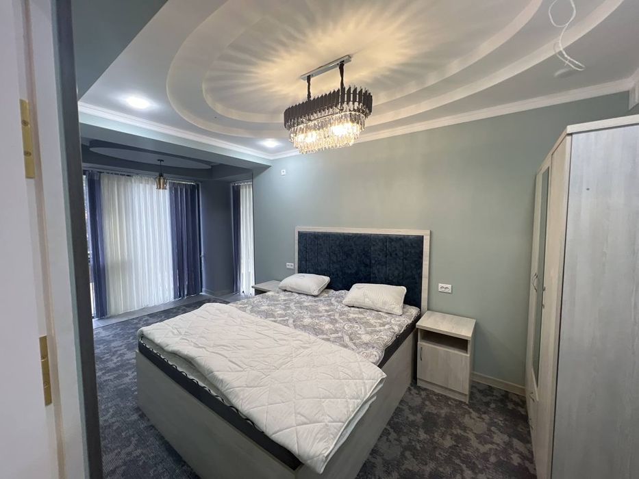 Ангрен шахри Янгиободда 55 уринли тайёр мехмонхона сотилади