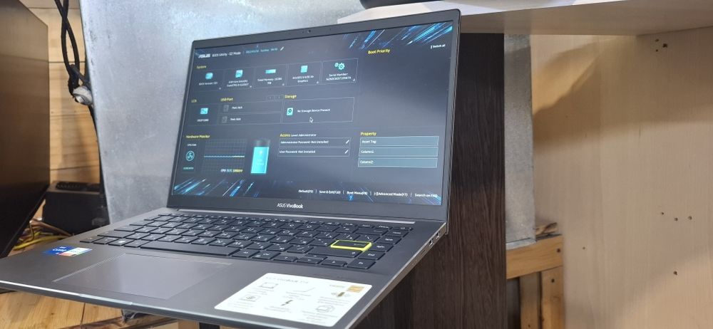 Продам ноутбук Asus Vivobook