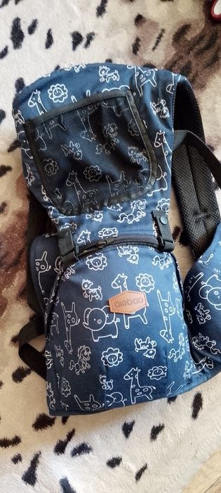 Продам кенгуру в хорошем состоянии