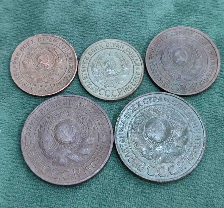 Продам монеты...