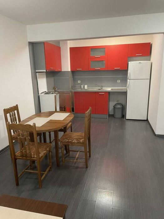 Дава се под наем Двустаен апартамент в Пловдив, Център - 60 кв.м за 425 € - Снимка #3