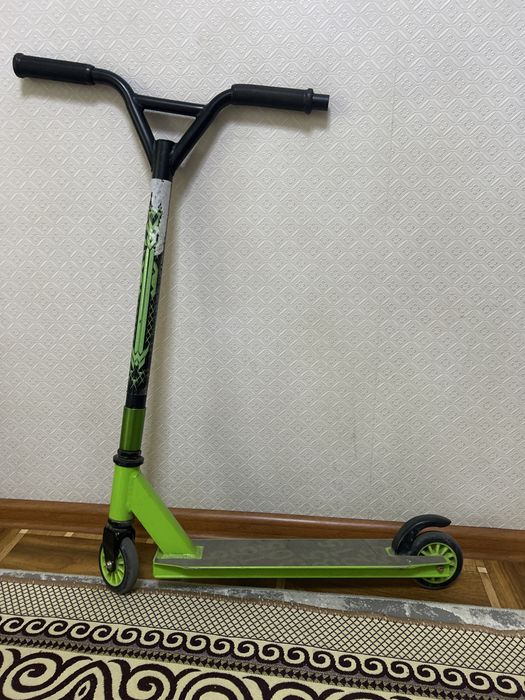 Продам трюковой самокат