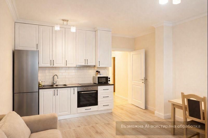 Тристаен апартамент в района на Младежки хълм