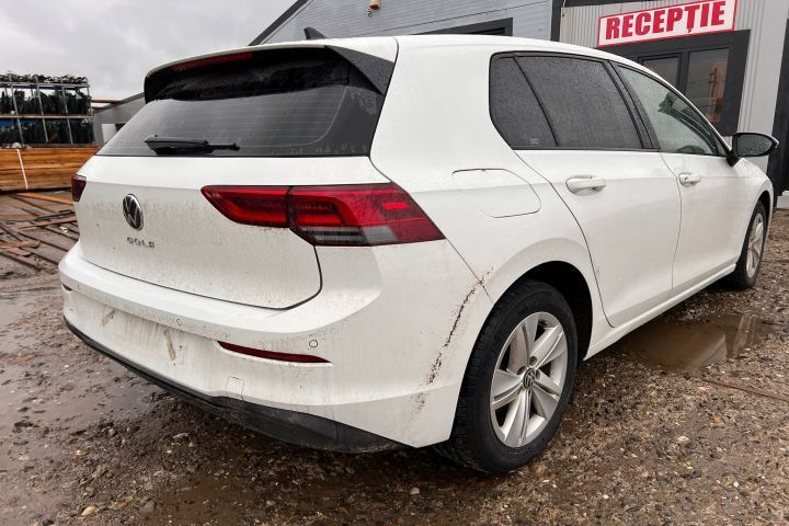 Dezmembrez Volkswagen VW Golf 8 [2020 - 2024] Hatchback 5 usi 1.5 TSI