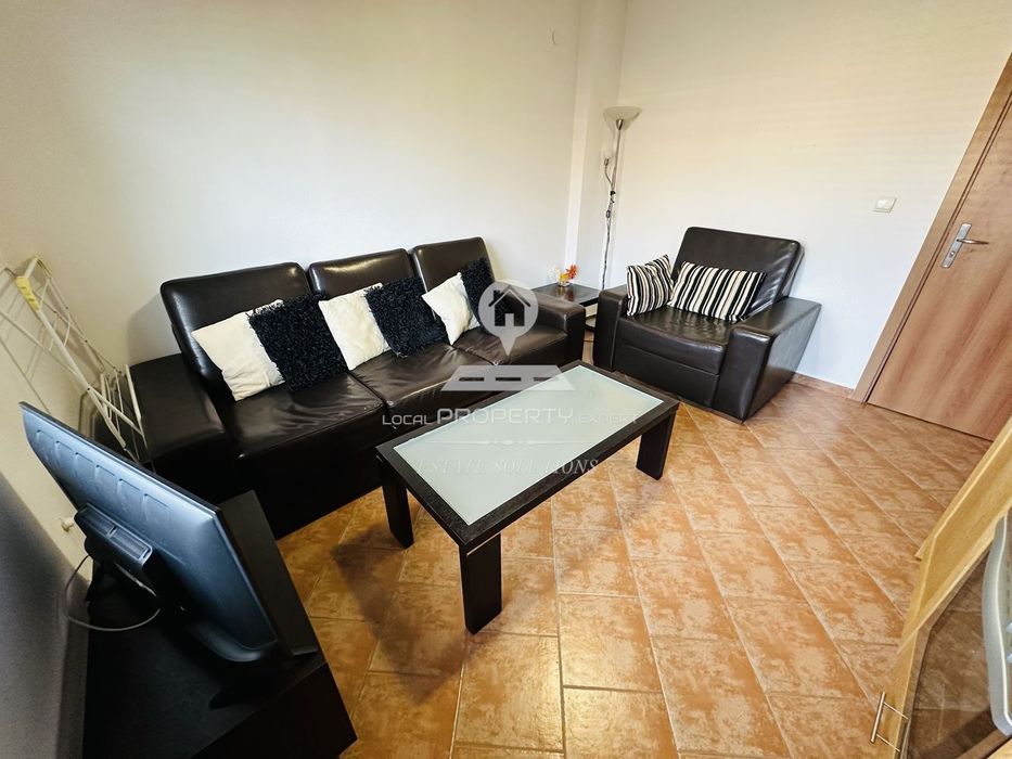 Дава се под наем Двустаен апартамент в Банско - 55 кв.м за 350 € - Снимка #2