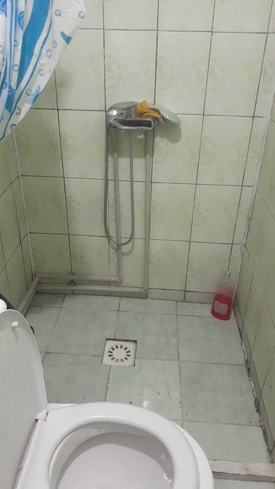 Продам комнату с душем и туалетом