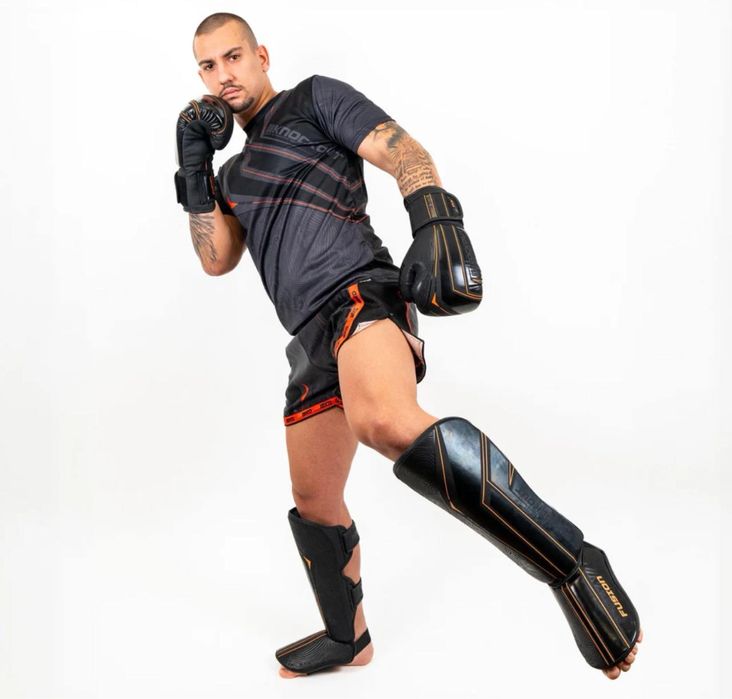 Manusi+Tibiere Kickbox Knockout Fusion