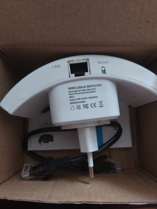Vând wireless-n wifi repeater