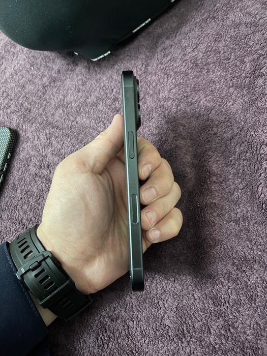 Продам айфон 16 !