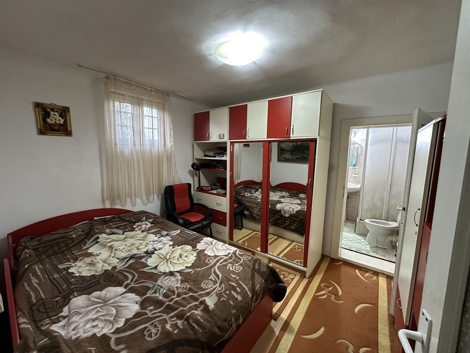 Vand casa zona Beliu, judetul Arad