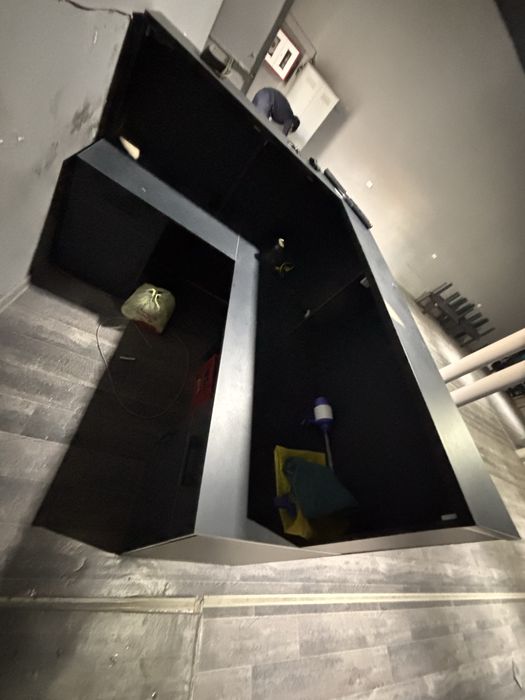 Продаю стойку ресепшена / стойку администратора