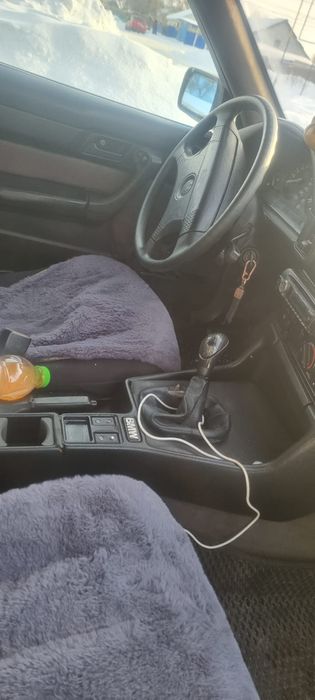 Продается машина BMW 520 ванус М50 объем 2