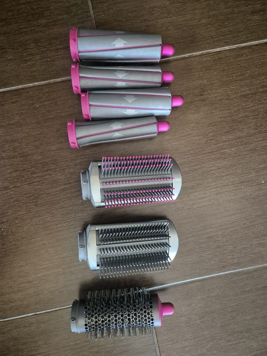 Чисто нов DYSON Airwrap Complete