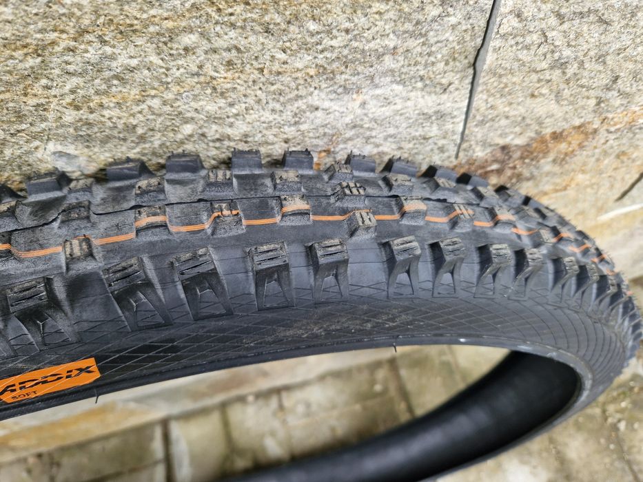 Нови гуми за Enduro Schwalbe Magic Mary и Hans Dampf 29"