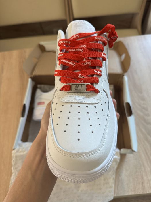 Nike Air Force 1 Supreme