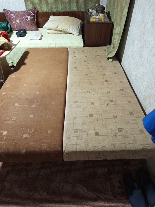 Разтегателен диван