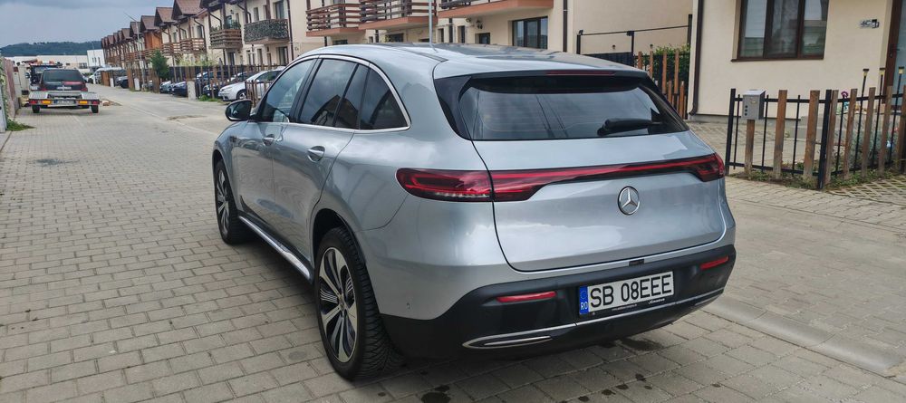 Mercedes-Benz EQC 2019 |baterie 85 KWh| 408CP | Istoric reprezentanta Mercedes | TVA inclus Deductibil | 4x4 | Stare excelenta | Dotari premium