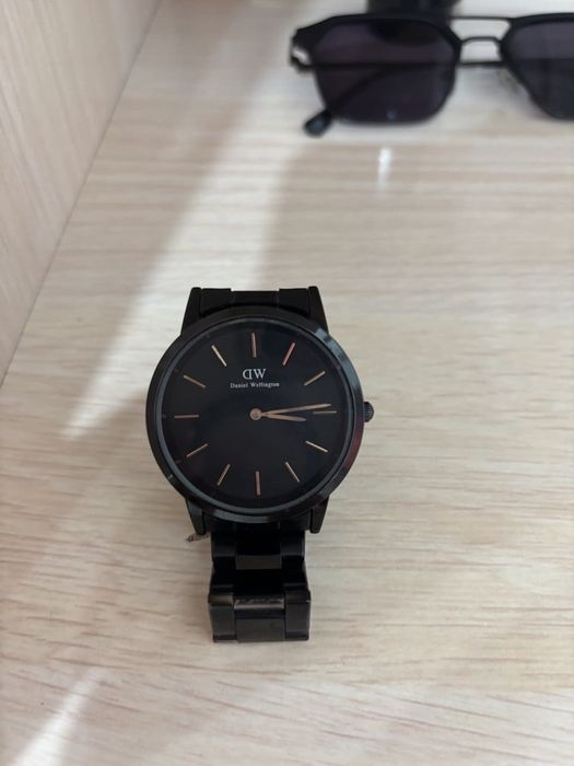 Модные современный часы