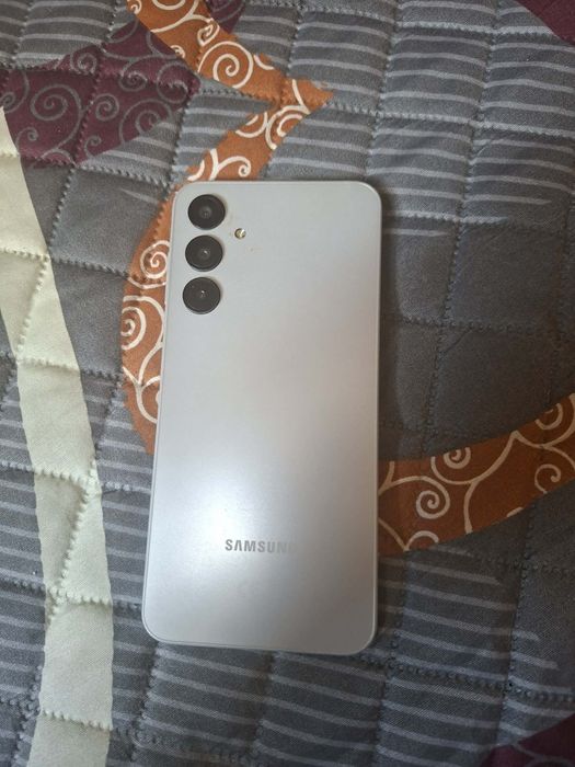 SAMSUNG Galaxy A16