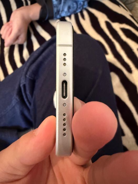 Iphone 16 с гарантией