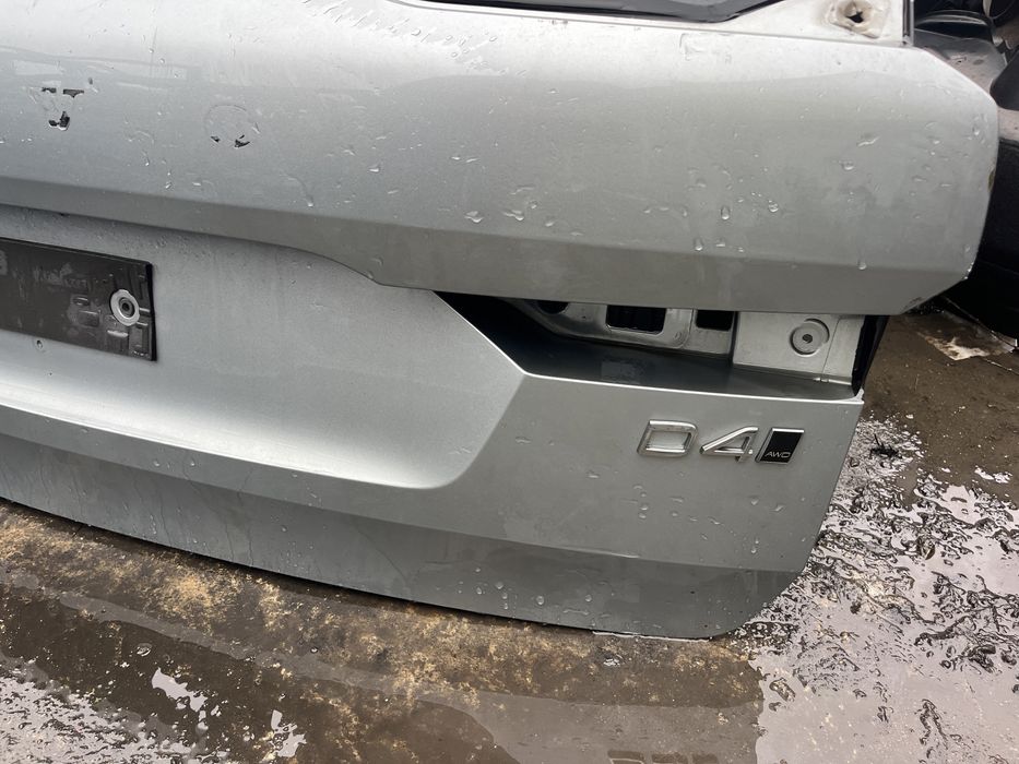 Капак,багажник Volvo XC 60 2018-