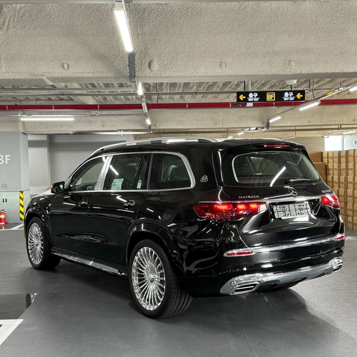 Новый Mercedes-Maybach GLS 600 4MATIC (4-Seat VIP) 2026 год
