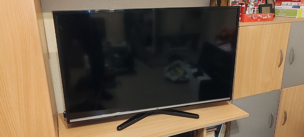 Televizor Led plasma mare diagomala 1m 100 cm jvc nu samsung