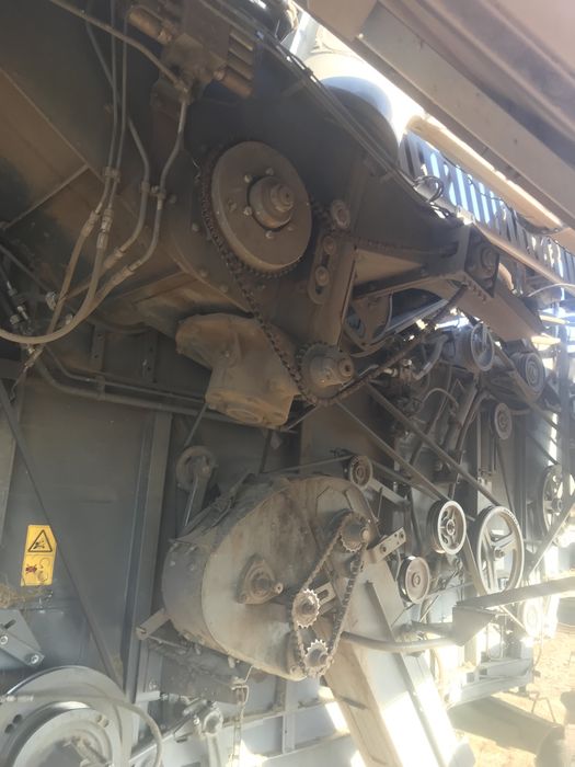 Продам комбайн АКРОС 530