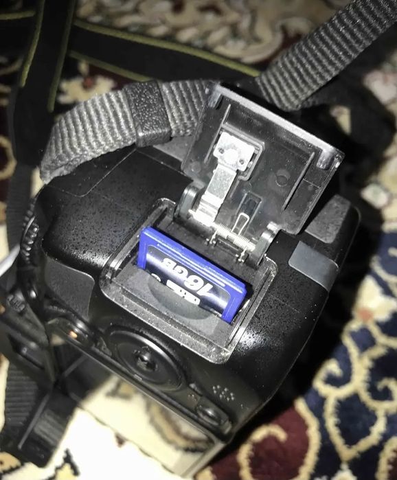 Фотоаппарат Nikon D3100