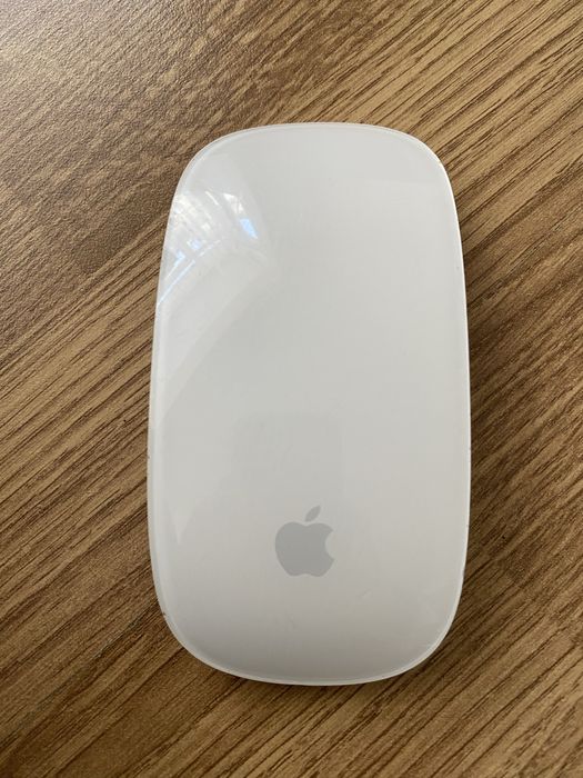 Maus Apple defect se conecteaza dar nu misca sageata .