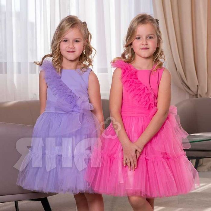 детска рокля Contrast