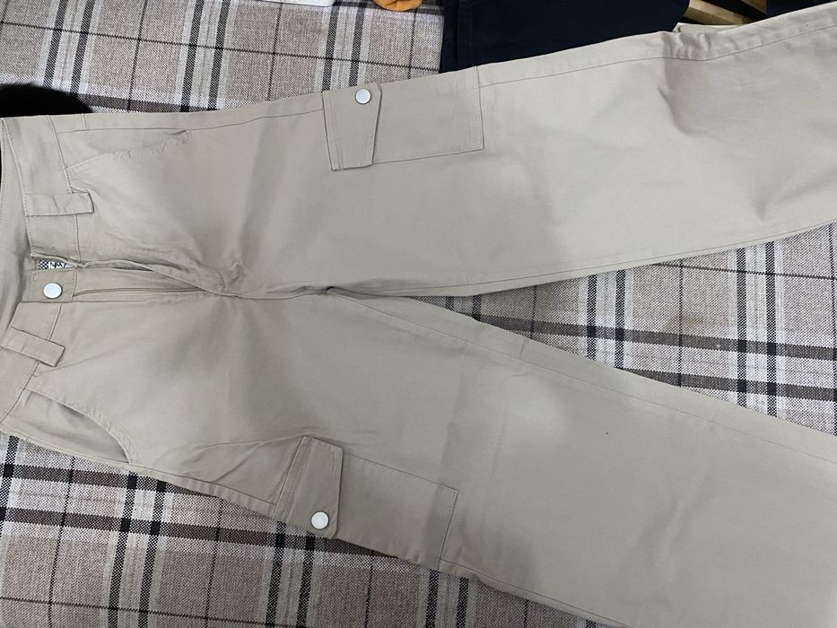 Продам вещи б/у на девушек-девочек по 1000 тенге