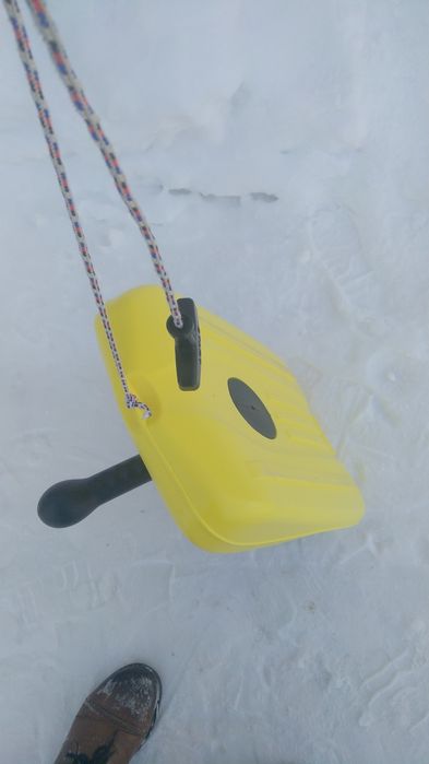 Санки для горки пластик с держателем для рук