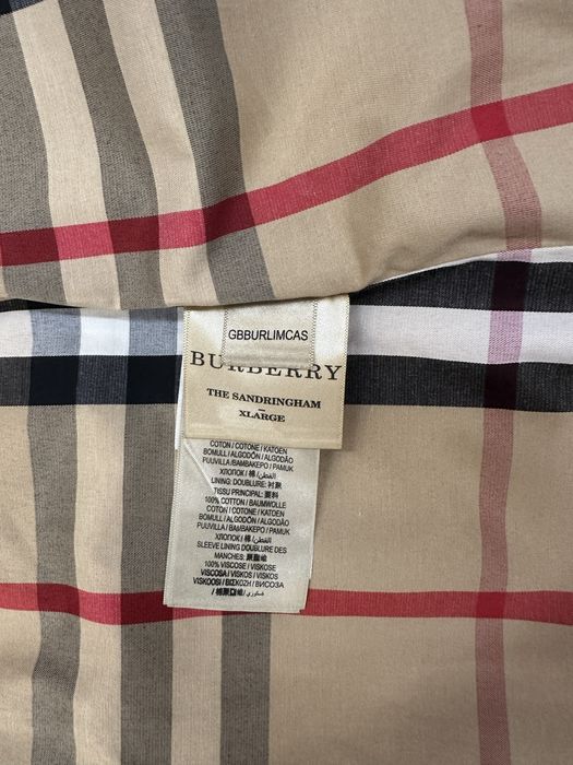 Плащь burbery в отличном состоянии