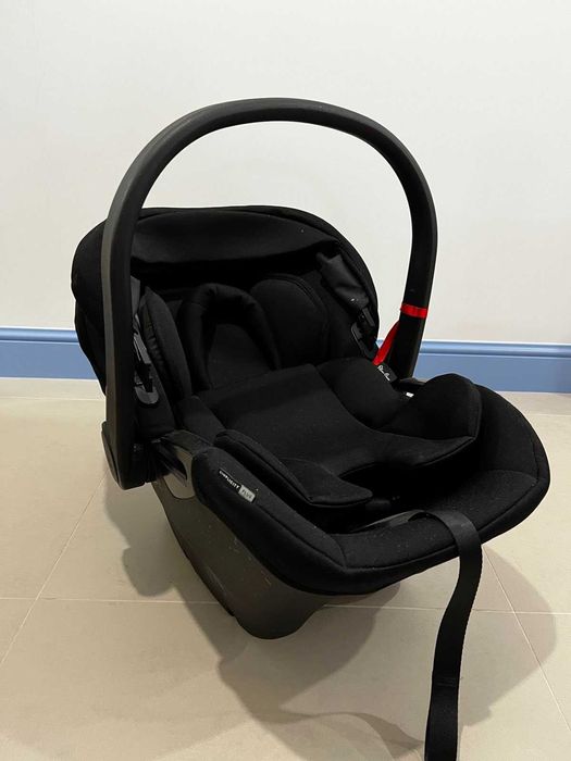 Silver Cross Scoica + Isofix