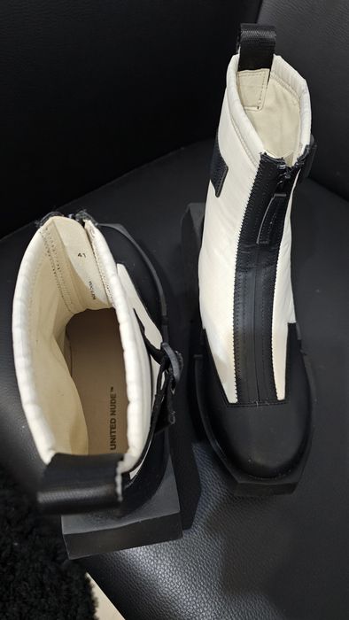 2 perechi Ghete Unired Nude. Stil moon/snow boots