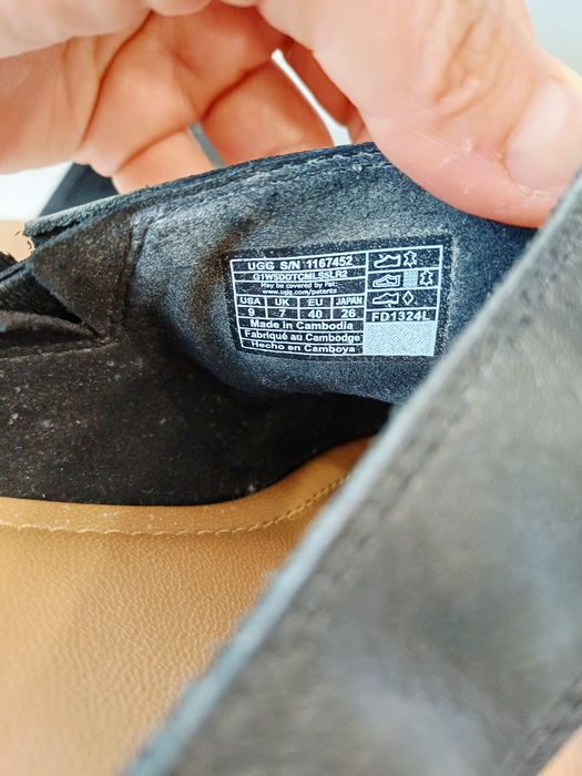 Ugg дамски черни чехли от естествена кожа 40