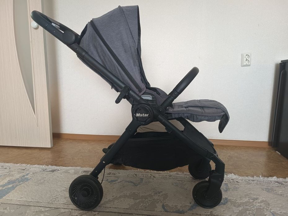 Продам детскую коляску