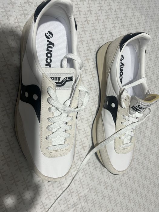 Adidasi fotbal marimea 43