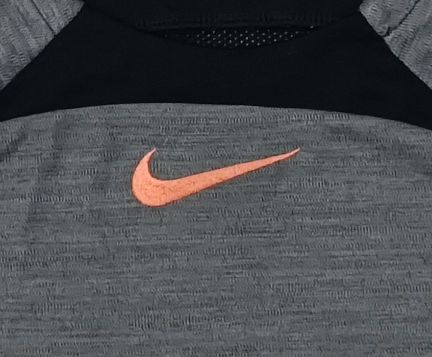 Nike DRI-FIT Tee оригинална тениска ръст 158-170см Найк спорт фланелка