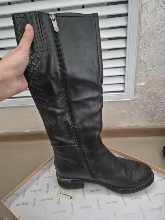 Продаётся зимние сапоги 36 размера