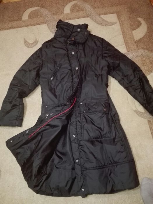 Топло олекотено дълго яке