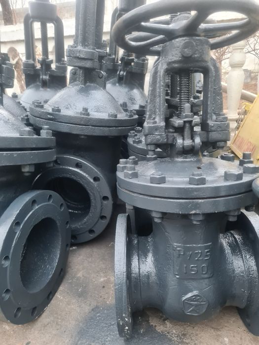 Задвижка сотилади