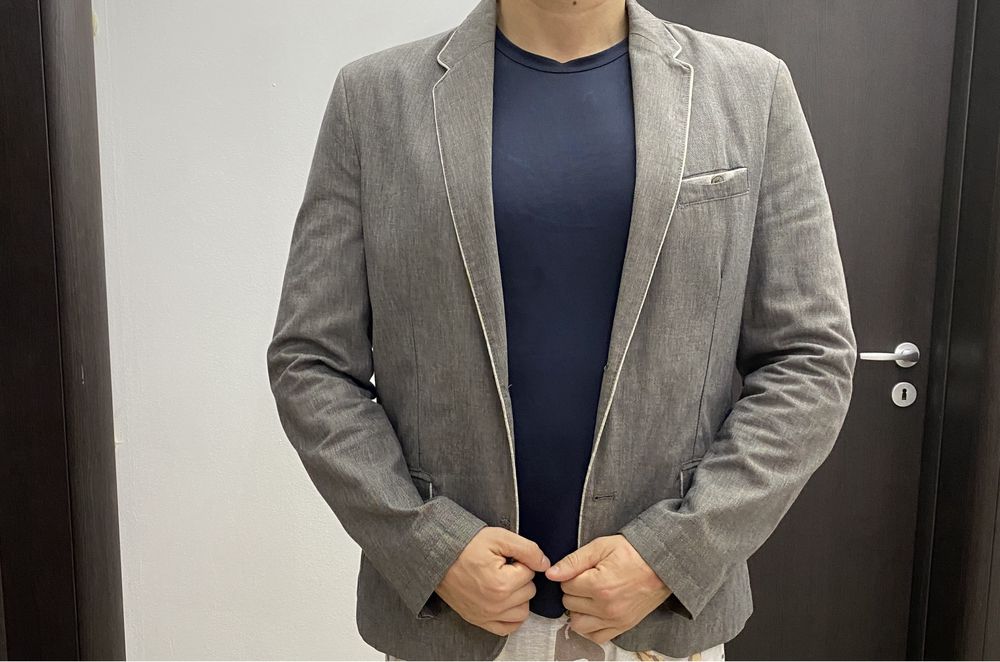 Sacou Zara barbati.  Marimea L